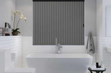 Vertical-blind-bathroom